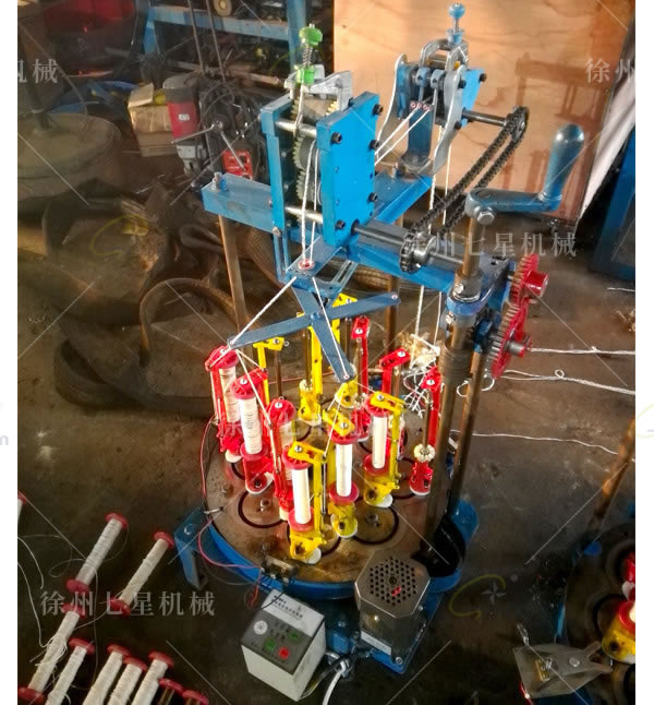 蠟芯機